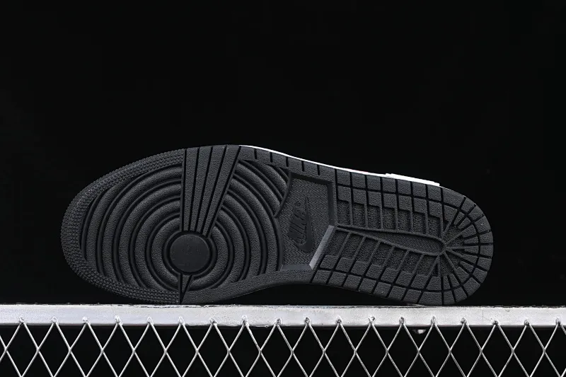 All categories Air Jordan Jordan series basketball shoes Air Jordan 1 Low Air Jordan 1 Low OG AJ1 Joe 1 Year of the Snake limited low-top retro basketball shoes 553558-132